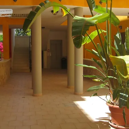 Residence Marina di Carlino Tourist-3